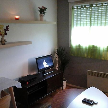 Beau Studio Noisy-Le-Grand Appartement Kamer foto